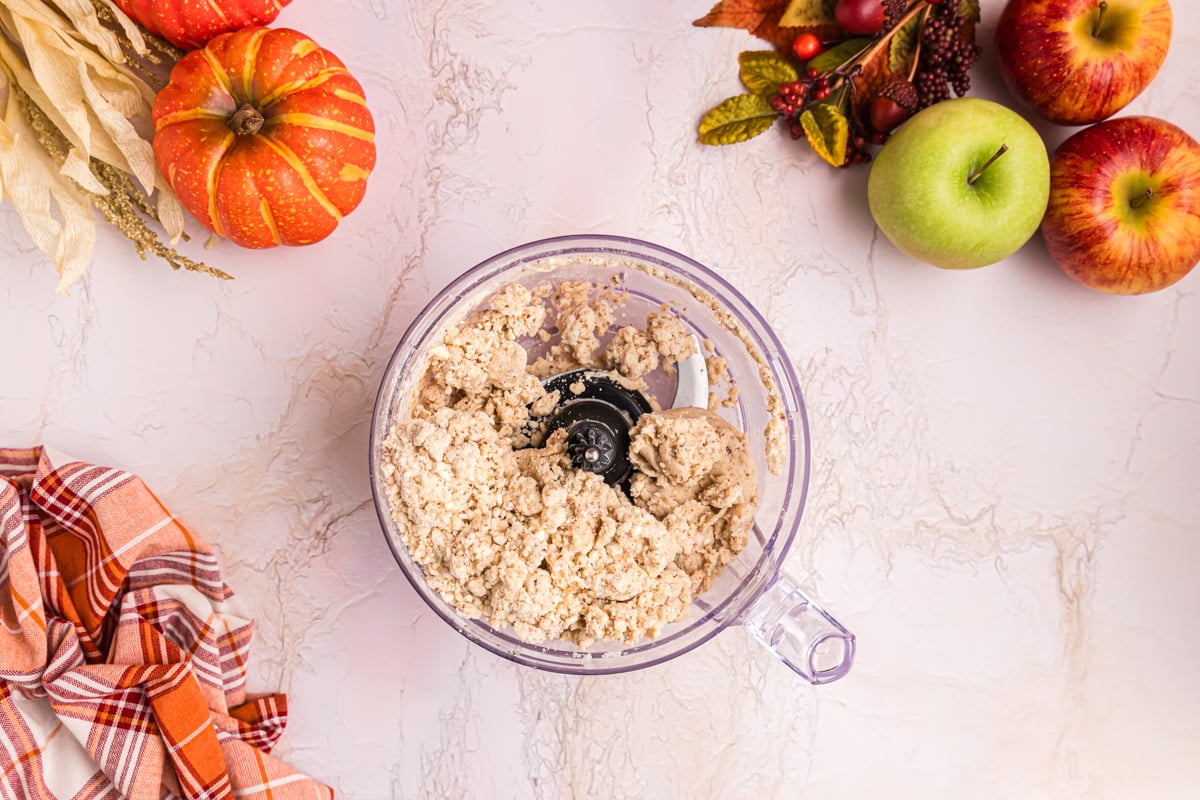 pie crust ingredients in food processor