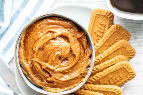 overhead shot of bowl of cookie butter with cookies