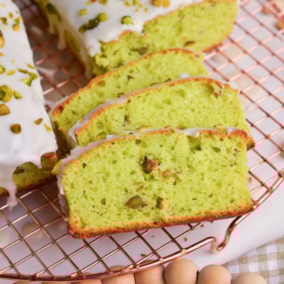 close up shot of sliced pistachio bread