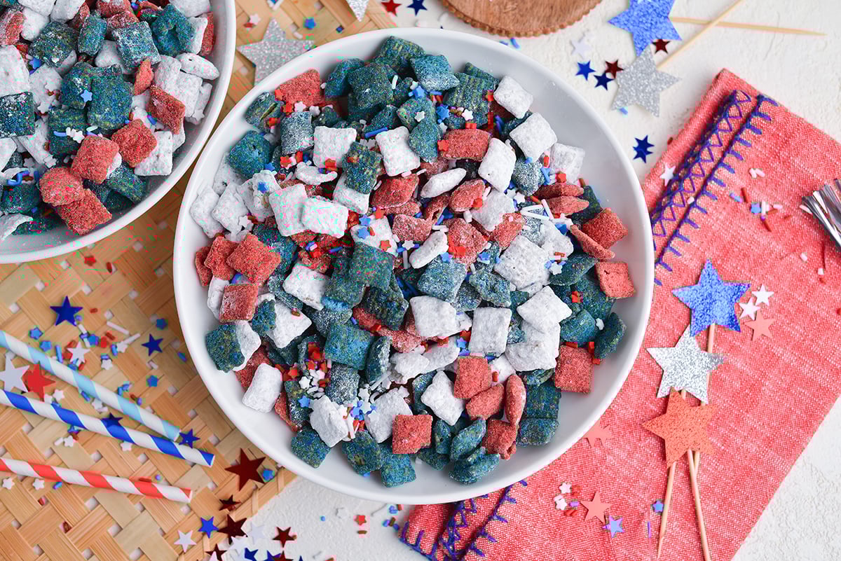 overhead shot of bowl of patriotic puppy chow