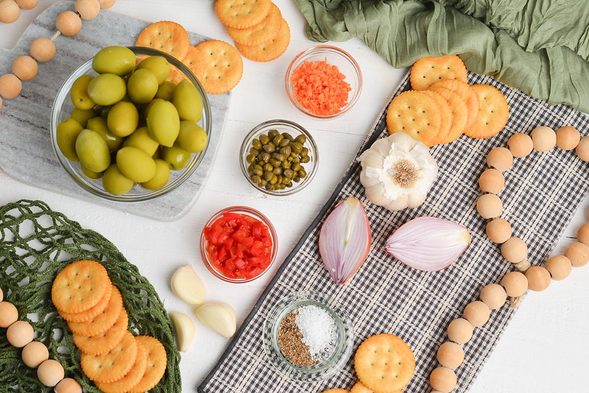 ingredients to make olive tapenade