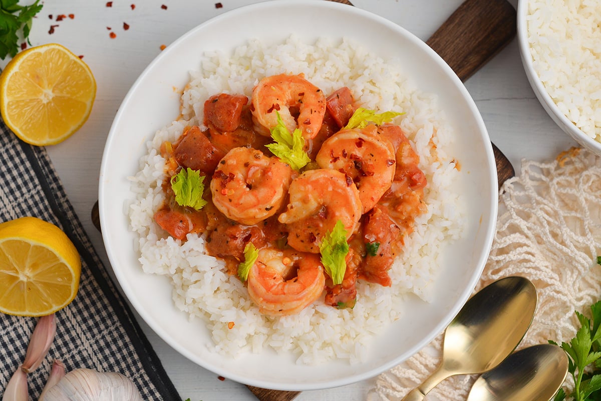 close up bowl of spicy shrimp in a creamy sauce