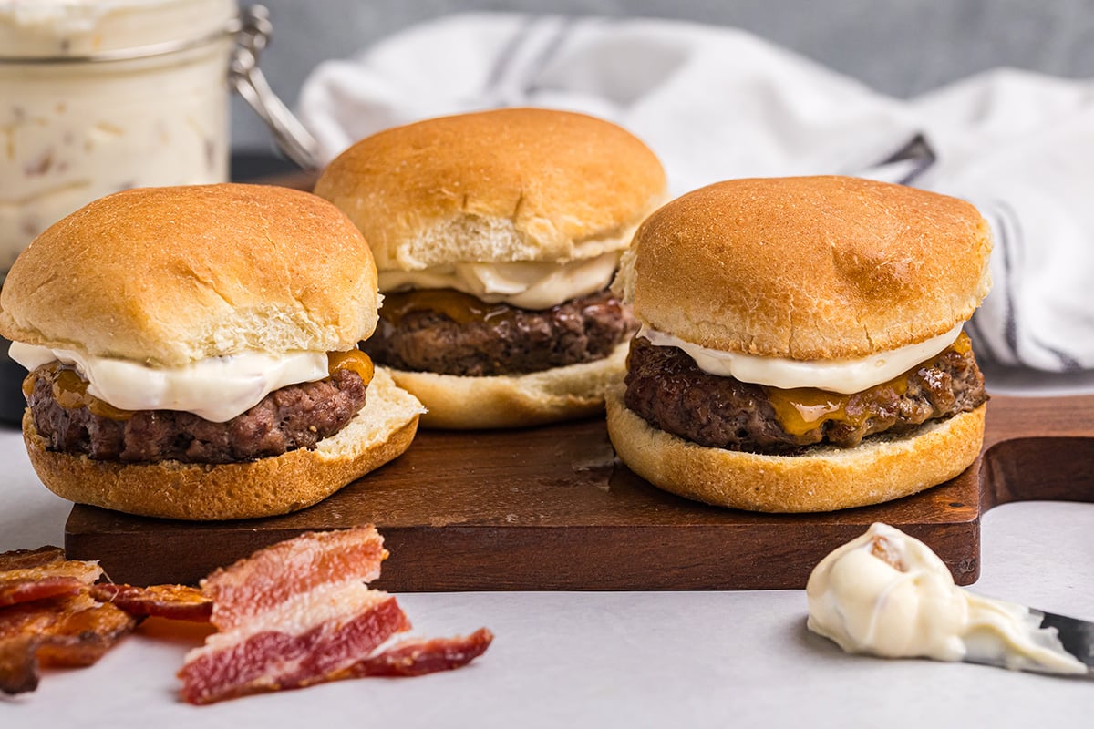 homemade bacon aioli recipe served as burger sauce