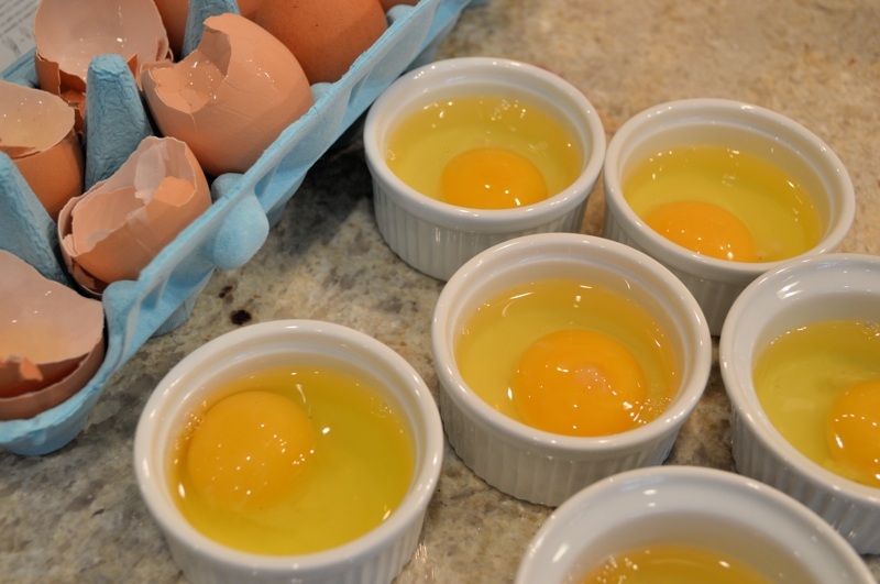 Simple Eggs Benedict Savory Experiments